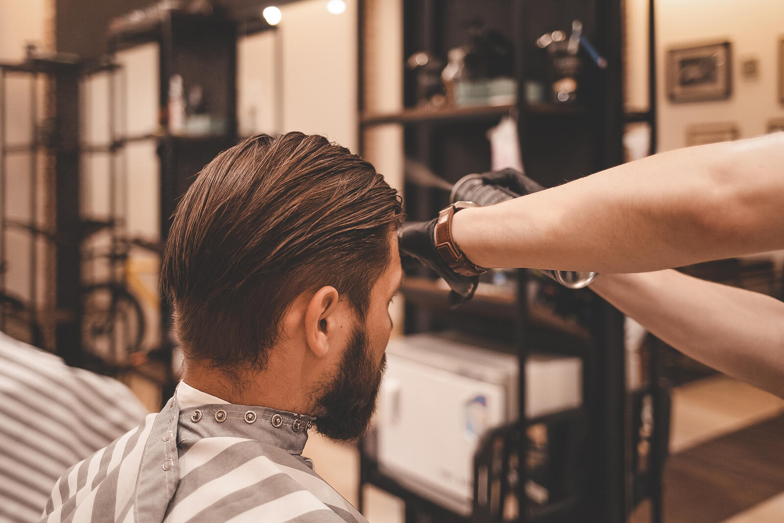 Men’s Hair Cutting in Brampton