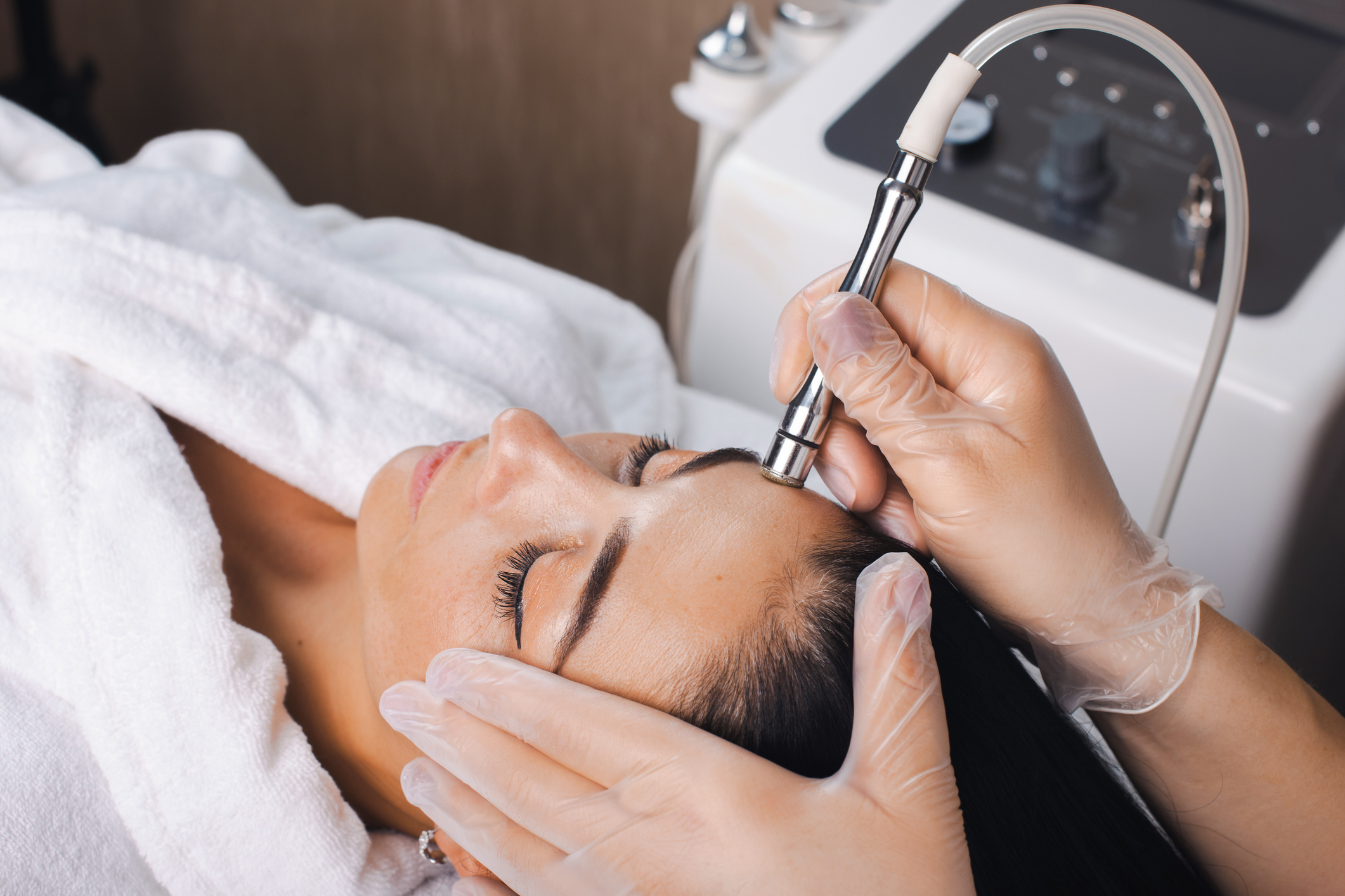 Laser for All Skin Tones: Understanding How Modern Technology Includes Everyone