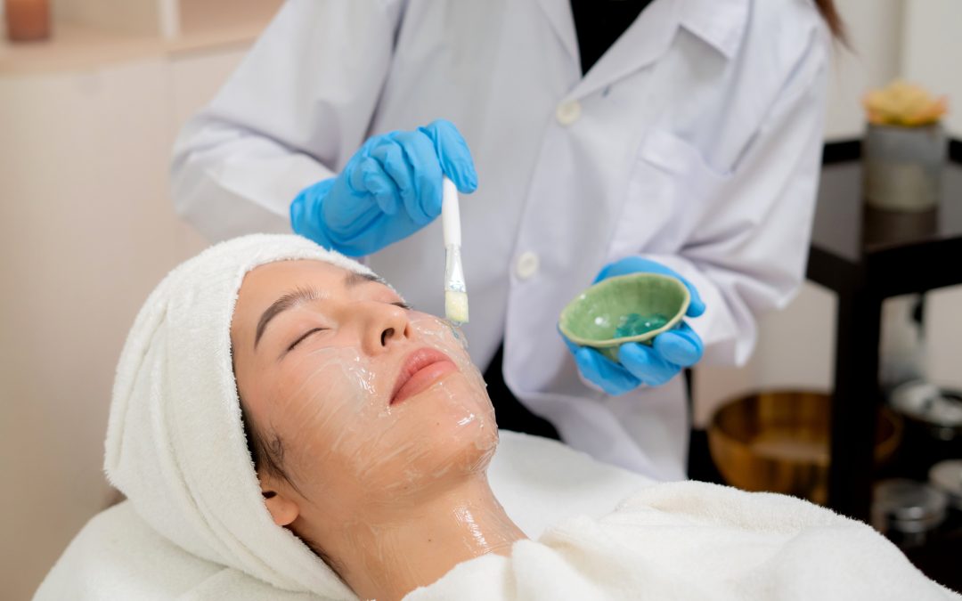 Liquid Exfoliation 101: How Aqua Pure Deeply Cleanses Without Irritation